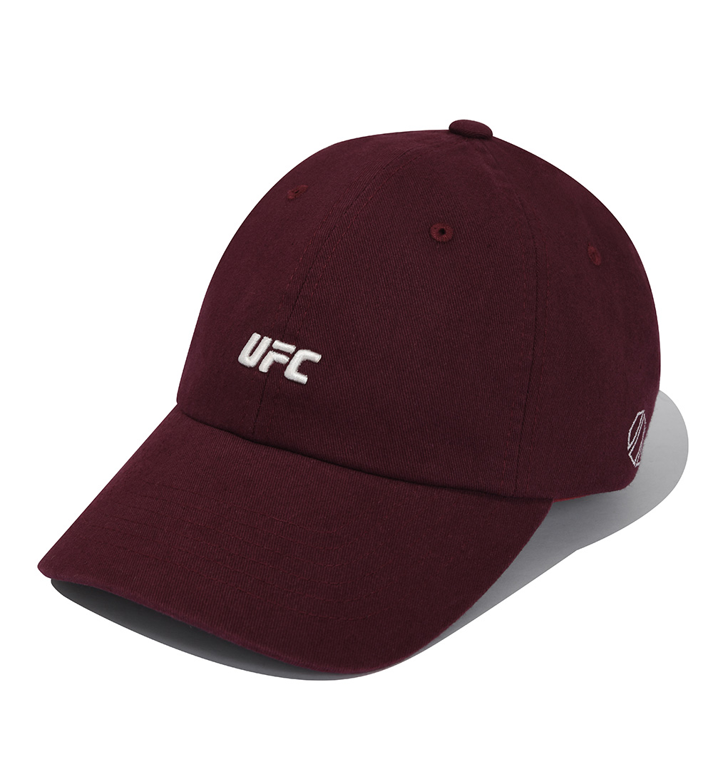 UFC 에센셜 볼캡 버건디 U2HWT3320BU