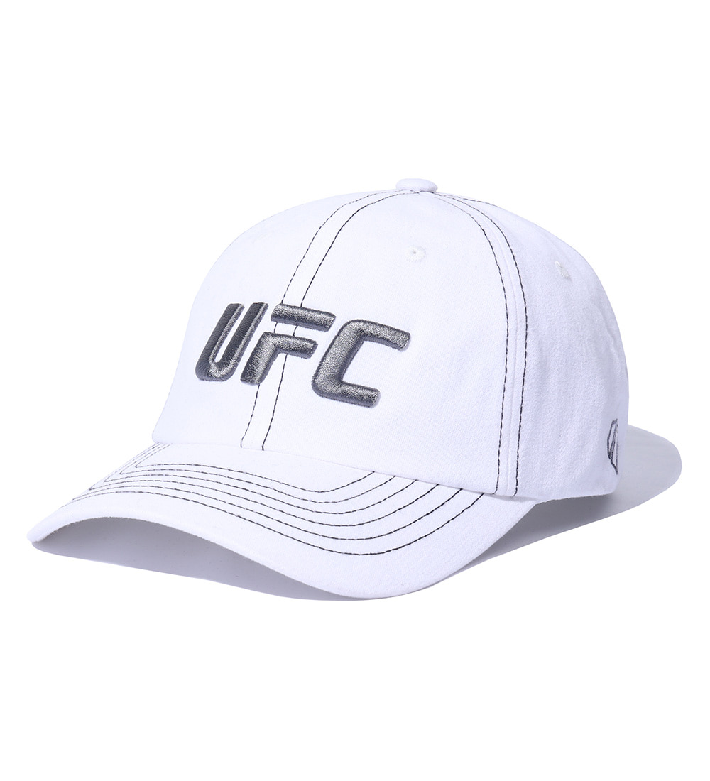 UFC 에센셜 피치 볼캡 화이트 U2HWU1310WH