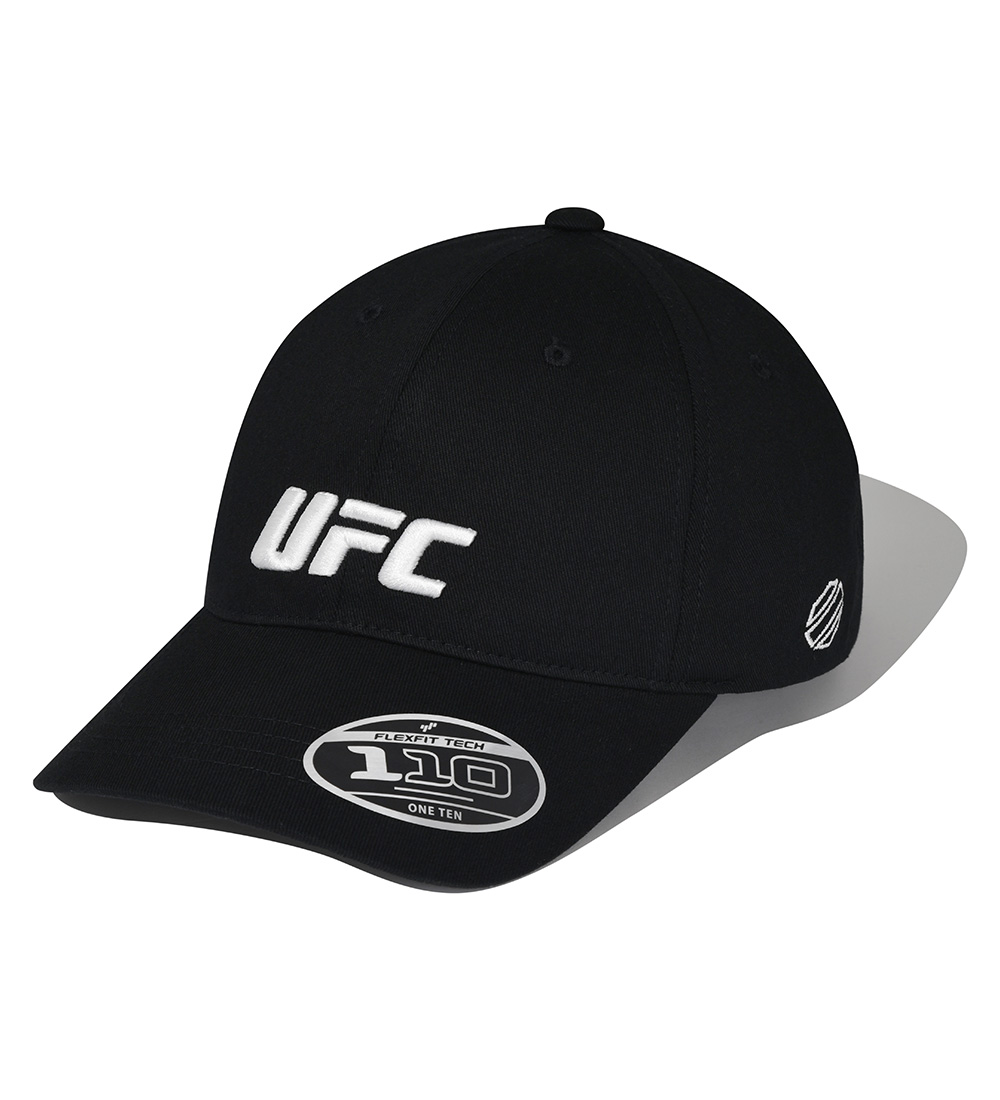UFC 에센셜 + 110 플렉스핏 볼캡 블랙 U4HWU1308BK